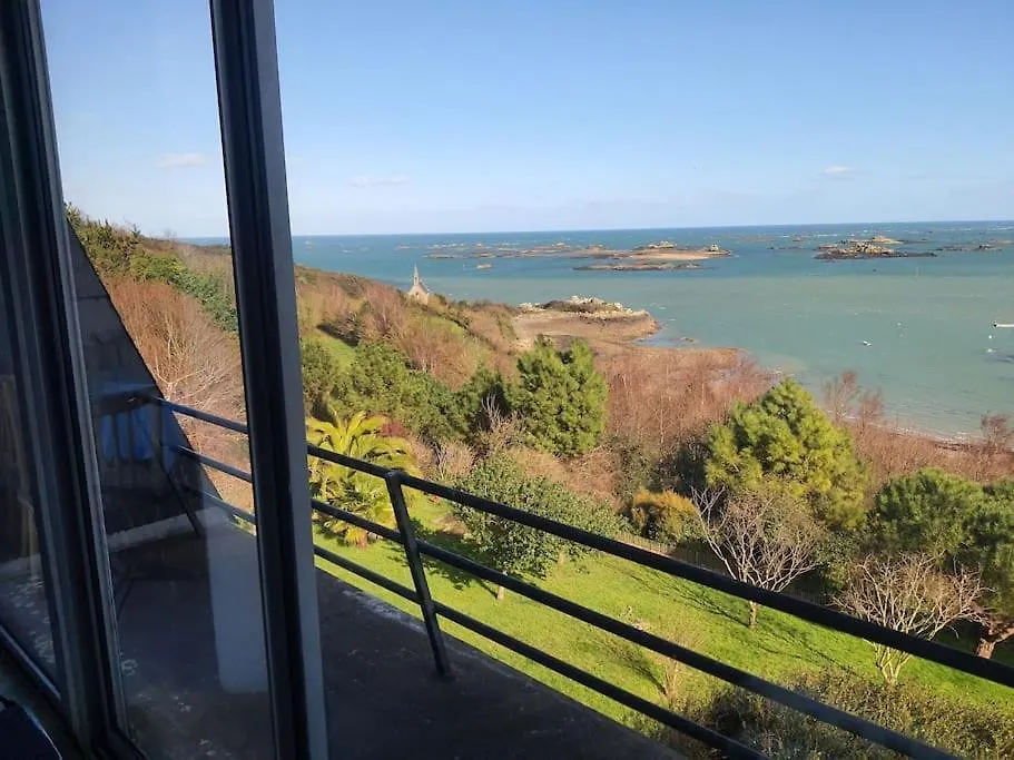 Hébergement de vacances Maison Le Panorama Tadou Coz 100% Vue Mer Ploubazlanec France